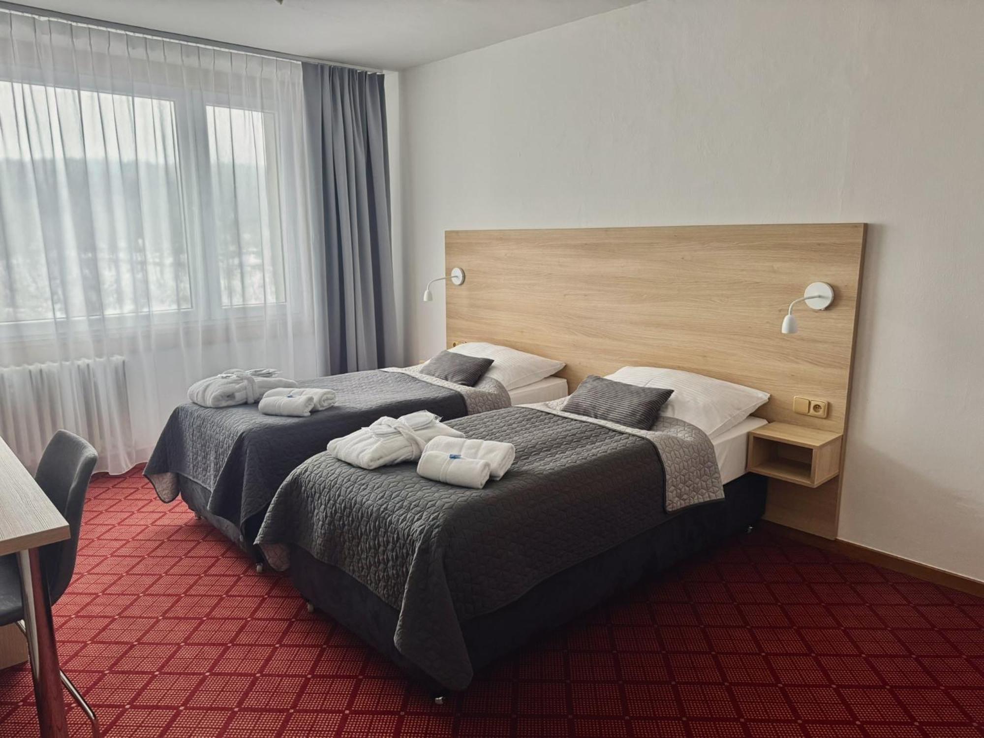Patria Hotel Trutnov Exterior photo